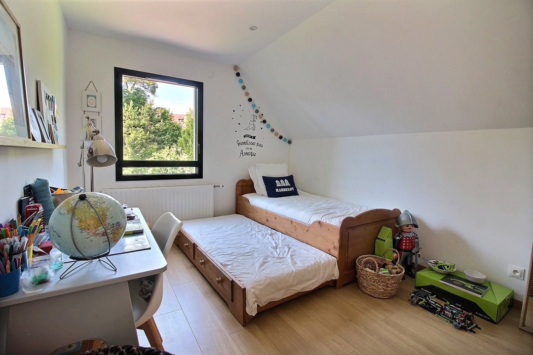 /picture/helios/116215201/59 GEORGES/12_2026-04-10CEST18h00-09.jpg